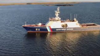 Эксклюзив: ФСБ задержала суда, незаконно выловившие 20 тонн арктического омуля