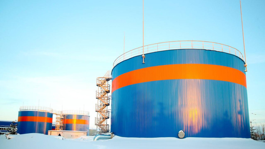 Жителей Надыма предупредили об изменении цвета питьевой воды 