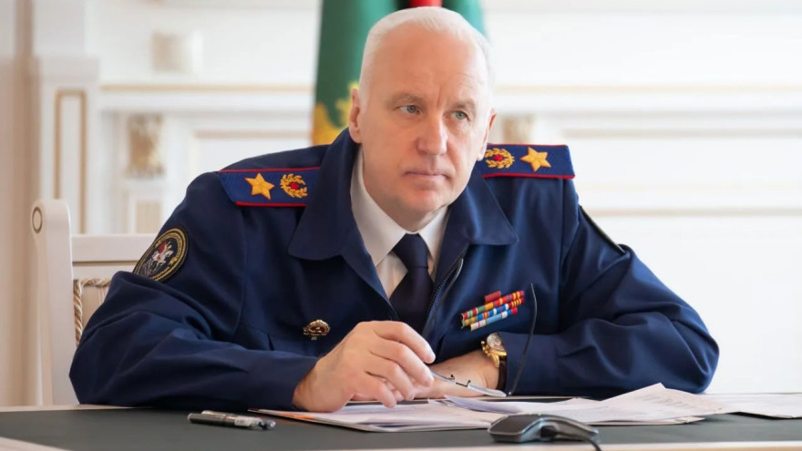 Бастрыкин взял на контроль дело о нерасселении аварийного дома в Салехарде