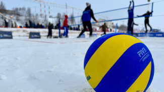 Волейбол на снегу и чумы с горячим чаем: в Салехарде пройдёт необычный турнир