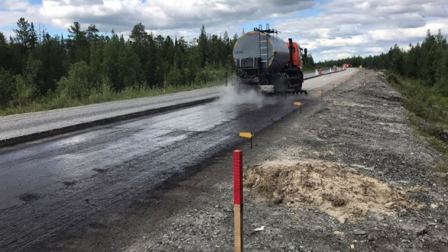 Специалисты приступили к ремонту дороги на Ноябрьск