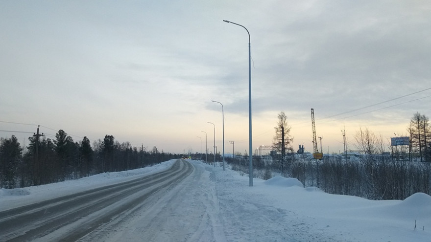 На Ямале после метели восстанавливают движение по региональным дорогам. Как обстоят дела с зимниками 
