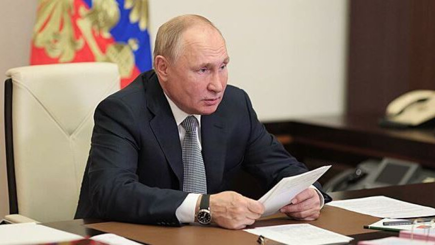 Путин объявил о решении ввести военное положение в Херсонской и Запорожской областях, ЛНР и ДНР