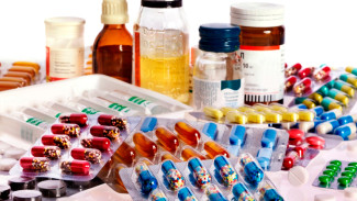 Власти ЯНАО приняли решение продолжить выдачу бесплатных лекарственных наборов 