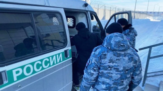 Чемодан, вокзал, домой: более 40 нелегальных мигрантов выдворены с Ямала с начала 2026 года