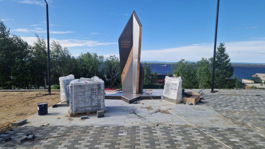 В поселке Приуральского района установят мемориальный комплекс
