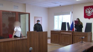 В Новом Уренгое судили женщину, обманувшую пенсионеров на 11 миллионов рублей