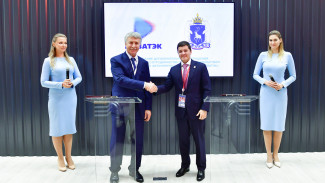 Ямал договорился о расширении партнерства с НОВАТЭК и о начале сотрудничества с ПСБ
