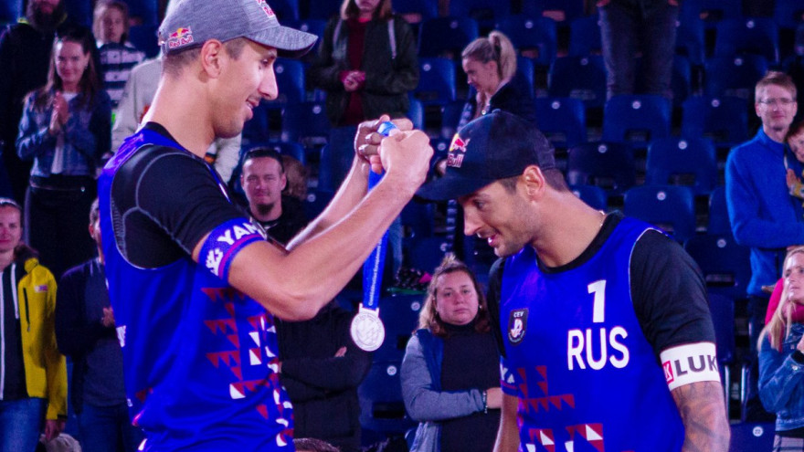 Ямальские спортсмены стали серебряными призёрами чемпионата Европы по пляжному волейболу