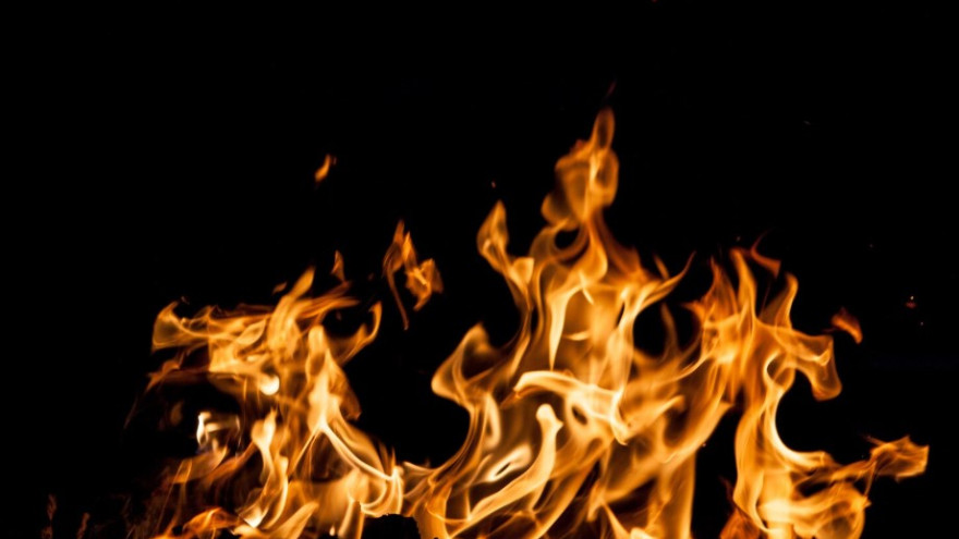 Два пожара без пострадавших ликвидировали на Ямале за сутки