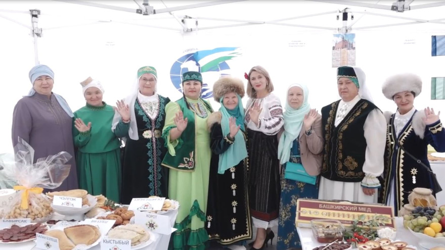 В Ноябрьске прошёл гастрономический фестиваль «Вкус дружбы»