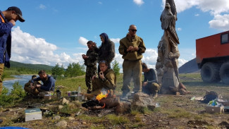 Тренировочный поход: 16 смельчаков отправились в горы Полярного Урала