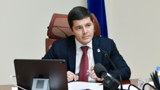 Губернатор поручил ускорить процесс переселения жителей новоуренгойского поселка Мостотряд-93