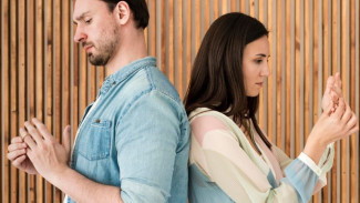 К чему приводит молчание в отношениях: 5 признаков, что все идет к разрыву