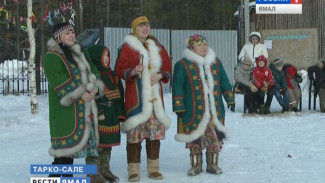 Все хорошие, да пригожие. В Тарко-Сале хозяйки чума раскрывали секреты своего мастерства