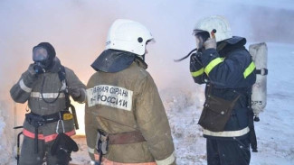 При пожаре в Салехарде нашли тело мужчины 