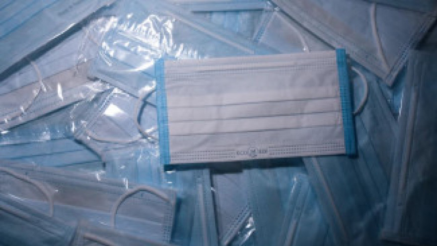 Компания «НОВАТЭК» передала больницам Ямала миллион защитных масок
