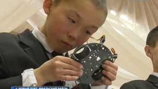 Талантливейшие робототехники Ямала приехали на занятия в Тюмень