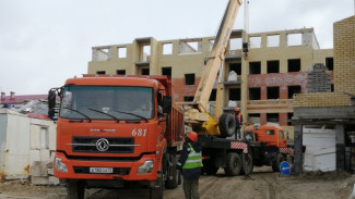 В Аксарке к концу года ждут завершения строительства двух многоквартирных домов