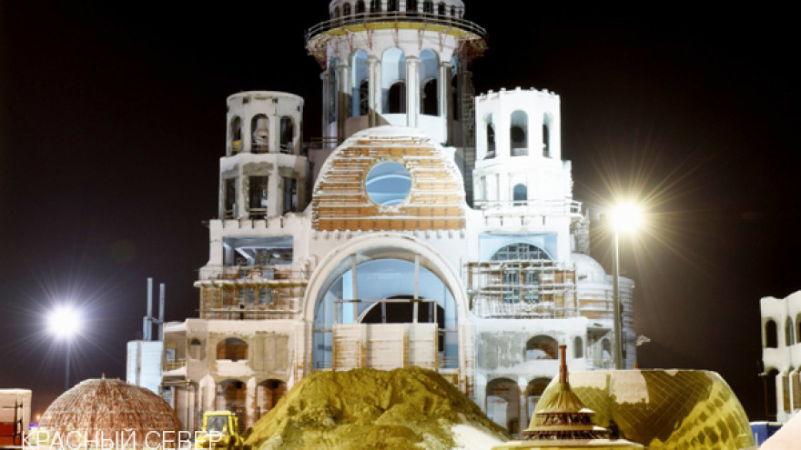 Над Салехардом засияют золотые купола Кафедрального Преображенского Собора