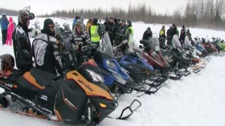 Новоуренгойцы открыли снегоходный сезон на Ямале