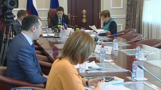 Губернатор Ямала провел прием граждан по личным вопросам в режиме онлайн