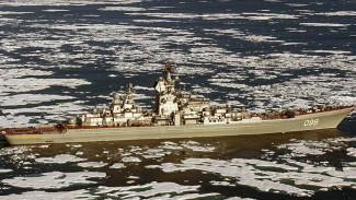 Боевые корабли Северного флота отправились в очередной Арктический поход