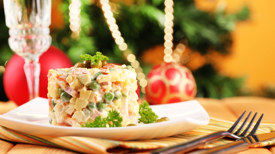 Традиционный вкус Нового года: как салат «Оливье» изменился в цене на Ямале