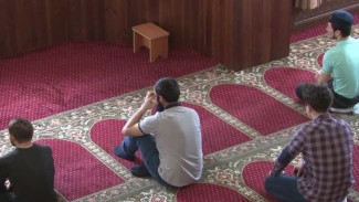 Праздничная молитва и угощения: мусульмане Ямала встретили Ураза-байрам 