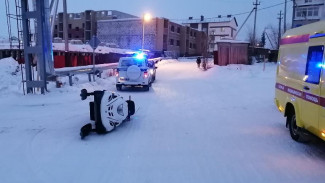 Под градусом и без прав: на Ямале снегоходчик после ДТП оказался на больничной койке