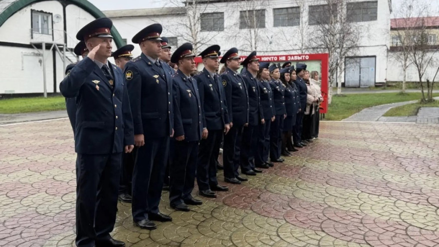 В Харпе почтили память сотрудников УФСИН, погибших в зоне СВО