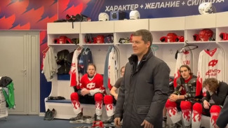 «Факел Ямал» взял реванш у «Ахмат-Гранита» на льду «Ямал Арены»
