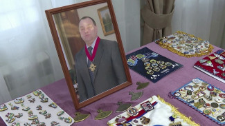 В Салехарде почтили память Геннадия Сысолятина