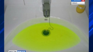Инициатива «Ямалкоммунэнерго» покрасить воду для отопления в зеленый цвет не порадовала жителей Газ-Сале