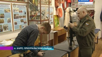 Школьный музей боевой славы поселка Харп хранит сотни экспонатов времен Второй мировой