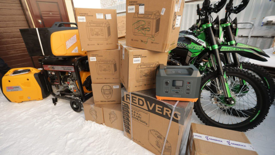 Тазовский район отправляет бойцам рекордный груз техники и оборудования 