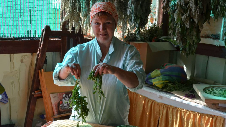 В Шурышкарском районе травница Галина Черноокая построила чайный домик