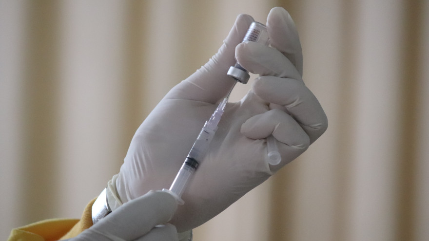 Учёный назвал три причины, по которым люди всё еще не хотят делать прививку от коронавируса