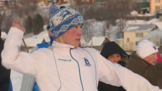 Участники Чемпионата Ямала по северному многоборью состязались в метании топора