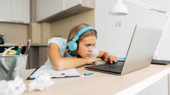 ОРВИ в Ноябрьске: школы переходят на удаленку