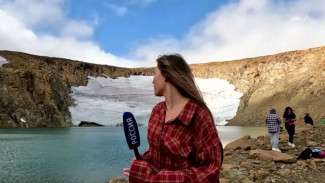 Кристально чистая вода и горные пейзажи: чем запомнилось восхождение на Ледник Романтиков