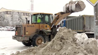 На уборку снега с новыми силами: подрядные организации Ноябрьска подготовились к долгой зиме