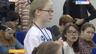 Пресс-конференция для пытливых. Юные журналисты Ямала пообщались с людьми от науки