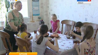 Помощь по контракту. Малоимущие семьи Ямала теперь будут получать соцвыплаты по новой схеме