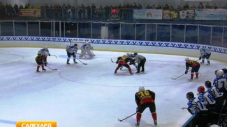 На льду окружной столицы прошел финал хоккейной битвы за «Кубок губернатора Ямала»