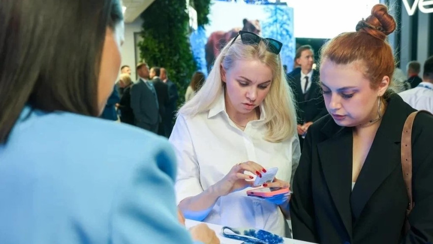 Финансовые данные россиян хотят защитить по стандартам