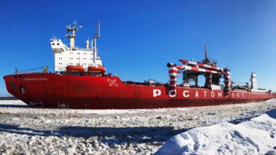 Атомный контейнеровоз «Севморпуть» доставит груз для проекта «Арктик СПГ 2»