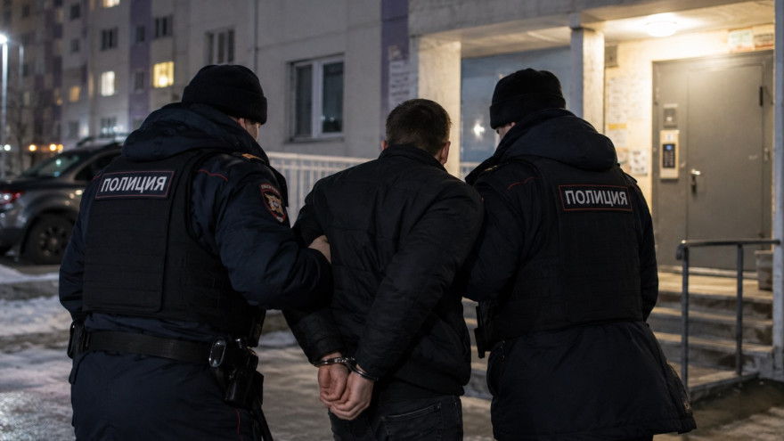 В Ноябрьске мужчина получил срок за нападение на полицейского