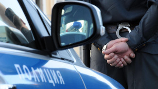 На Ямале полицейские задержали мужчину, подозреваемого в серии мошенничеств
