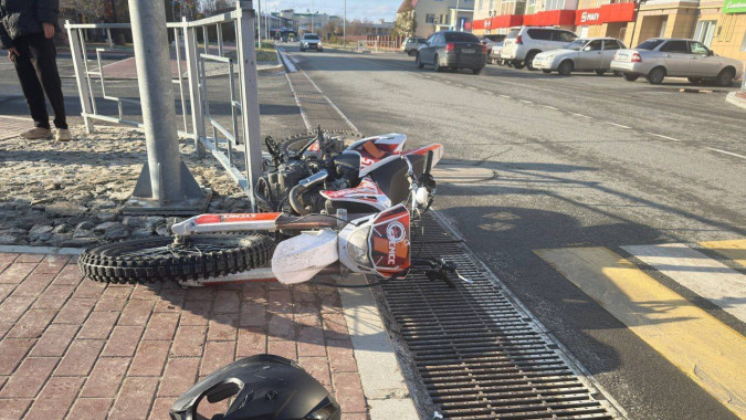 В Губкинском наказали водителя за аварию с детьми на питбайке